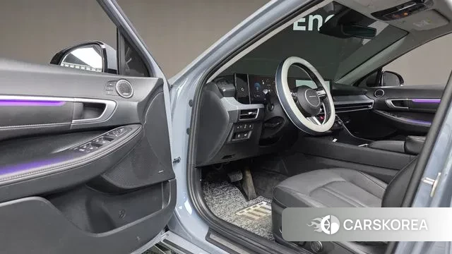 Hyundai Sonata D Edge (DN8) 2024 Серебристо-серый из Кореи, фото 4