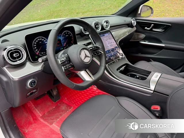 Mercedes-Benz Class C 2024 Белый из Китая, фото 4
