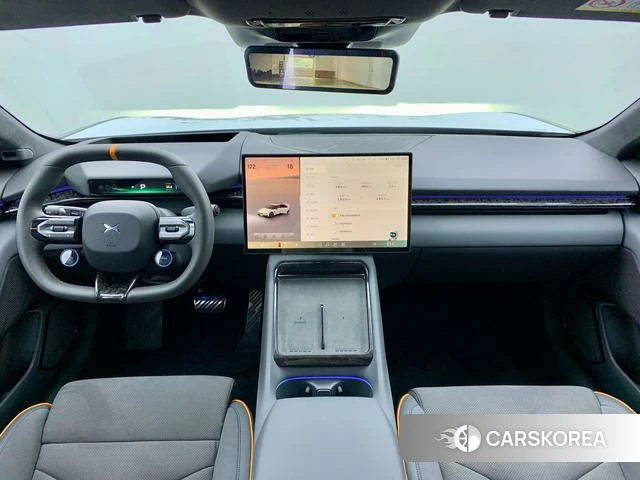 Xiaopeng Motors Xiaopeng P7 2025 Белый из Китая, фото 4