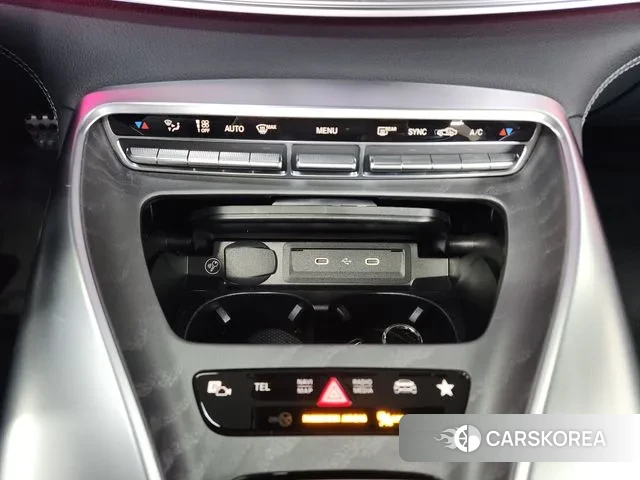 Mercedes-Benz AMG GT 2024 Черный из Кореи, фото 4