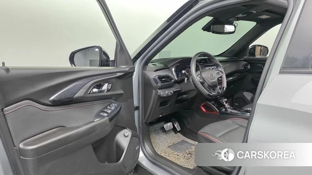 Chevrolet (GM Daewoo) Trailblazer 2022 Серебристо-серый из Кореи, фото 4