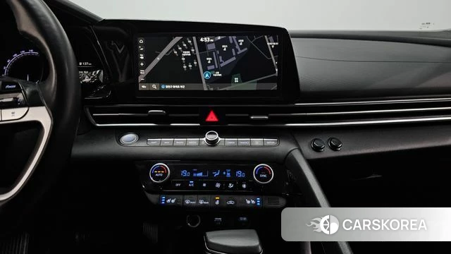 Hyundai Avante Hybrid (CN7) 2022 Белый из Кореи, фото 4