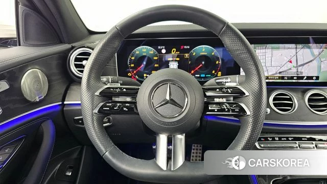 Mercedes-Benz E-Class W213 2023 Белый из Кореи, фото 4