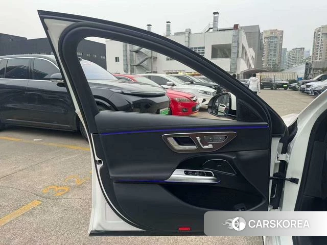 Mercedes-Benz E-class 2025 Белый из Китая, фото 4