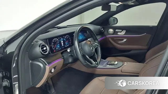 Mercedes-Benz E-Class W213 2023 Серый из Кореи, фото 4