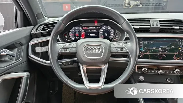 Audi Q3 (F3) 2020 Белый из Кореи, фото 4