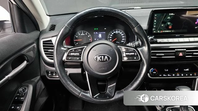 Kia Seltos 2019 Белый из Кореи, фото 4