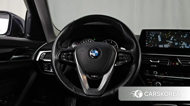 BMW 5 Series (G30) 2018 Синий из Кореи, фото 4