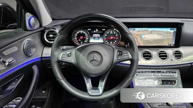 Mercedes-Benz E-Class W213 2018 Черный из Кореи, фото 4