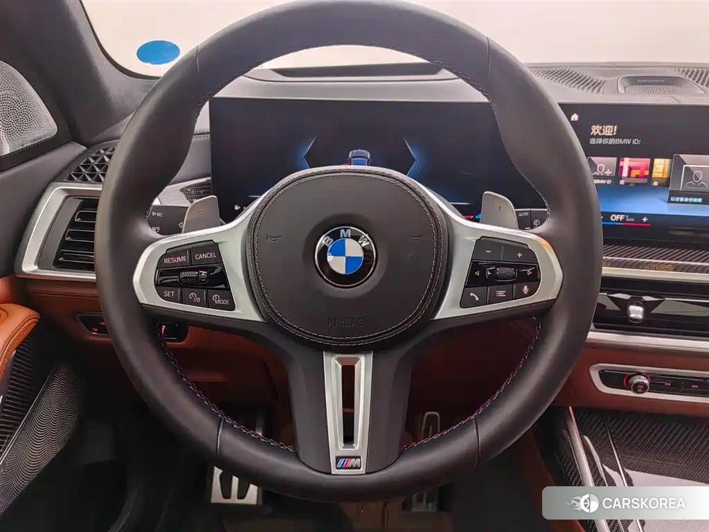 BMW X7 M60i 2025 Silver/gray из Китая, фото 4