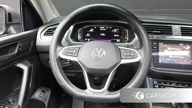 Volkswagen Tiguan Allspace 2023 Синий из Кореи, фото 4