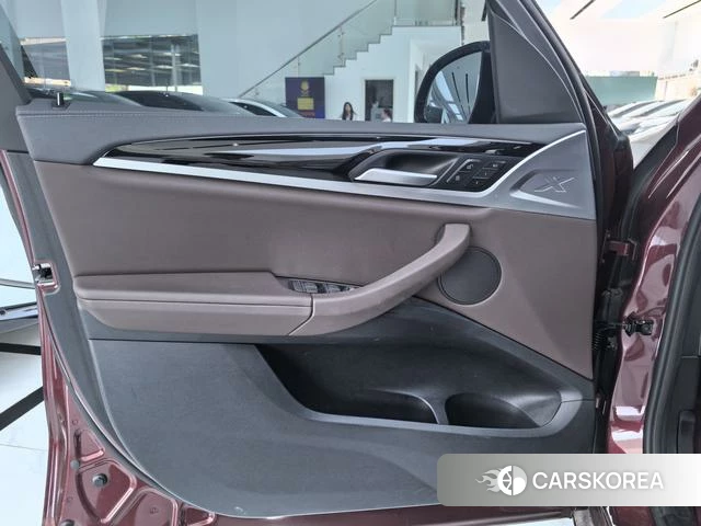 BMW X3 2021 Красный из Китая, фото 4