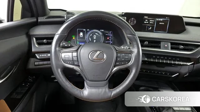 Lexus UX250h 2019 Белый из Кореи, фото 4