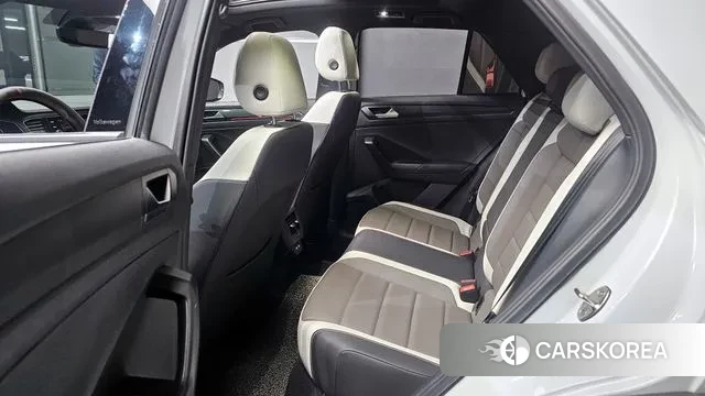 Volkswagen T-Roc 2022 Белый из Кореи, фото 4