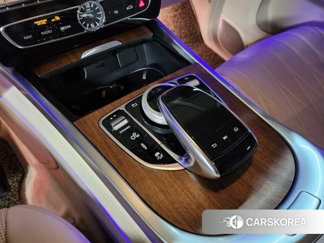 Mercedes-Benz G-Class W463b 2023 Темно-зеленый из Кореи, фото 4