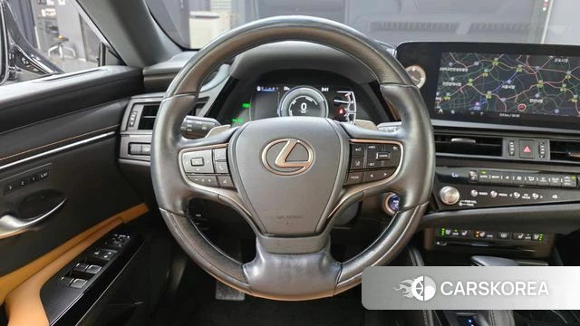 Lexus ES300h 7th generation 2021 Песочный из Кореи, фото 4