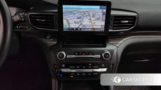 Ford Explorer 6th Generation 2020 Белый из Кореи, фото 4