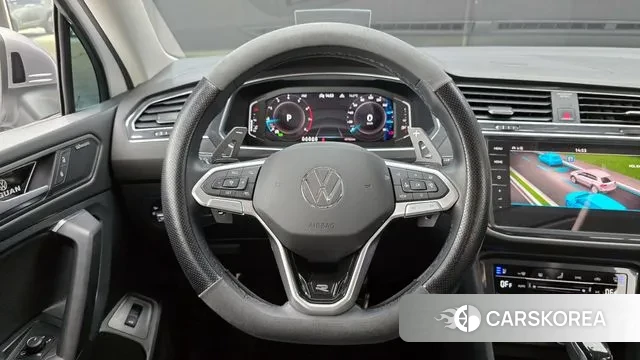Volkswagen Tiguan Allspace 2022 Белый из Кореи, фото 4