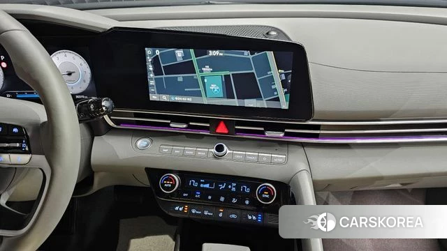 Hyundai The New Avante (CN7) 2024 Черный из Кореи, фото 4