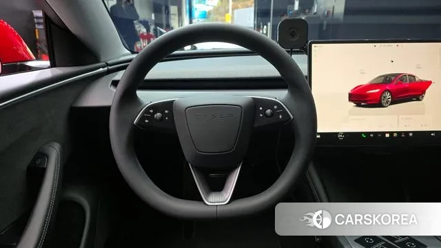 Tesla Model 3 2024 Красный из Кореи, фото 4
