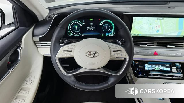 Hyundai The New Grandeur IG Hybrid 2022 Белый из Кореи, фото 4