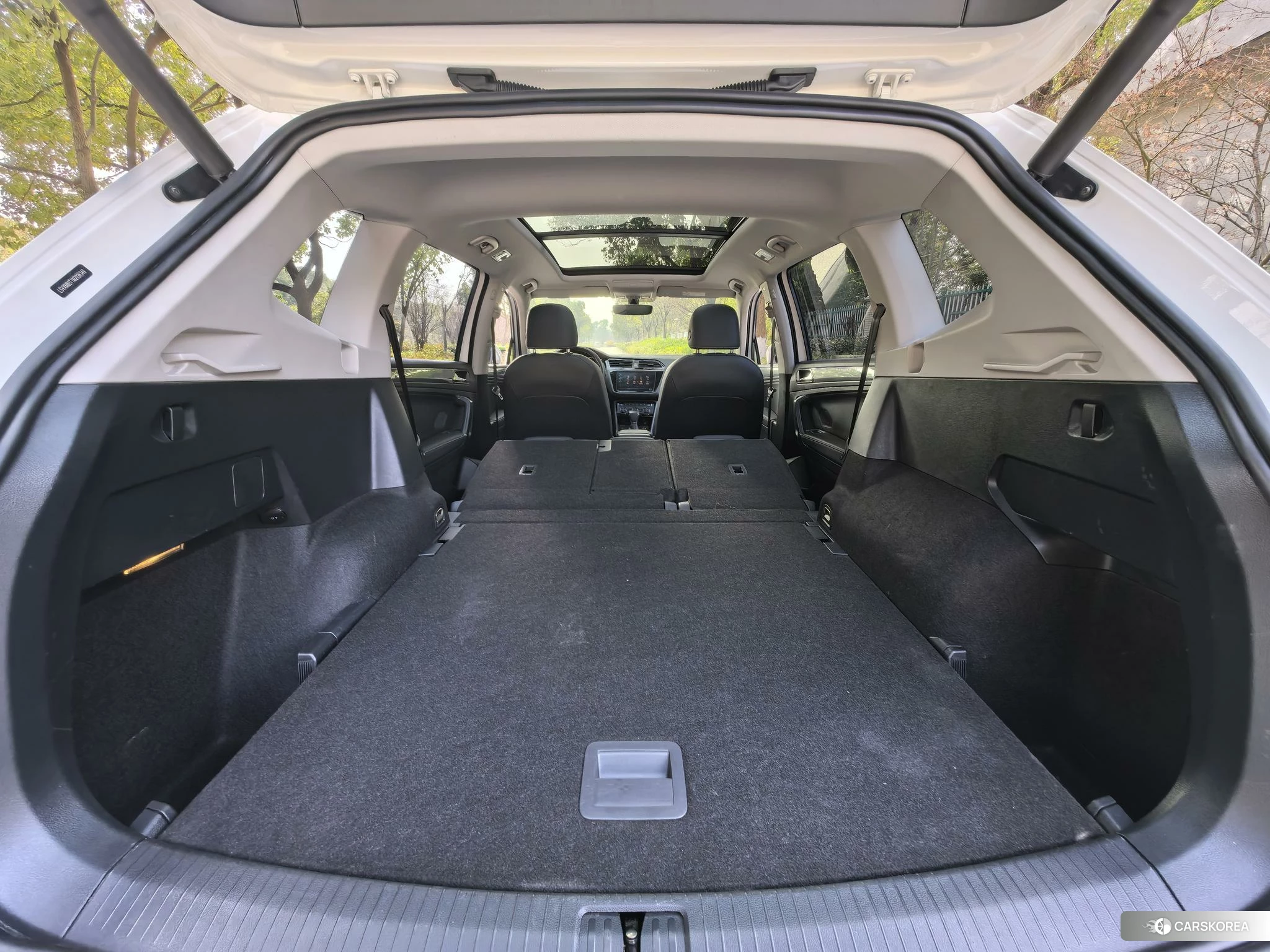 Volkswagen Tiguan L 2020 Белый из Китая, фото 4