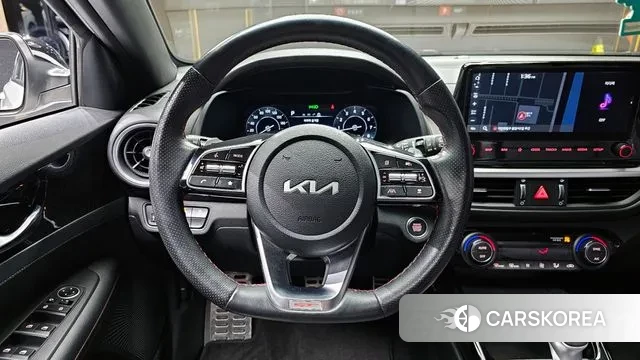 Kia The New K3 2nd generation 2022 Белый из Кореи, фото 4