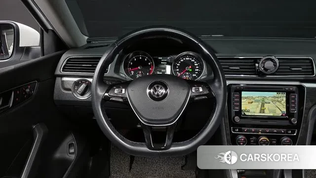 Volkswagen The New Passat 2018 Белый из Кореи, фото 4