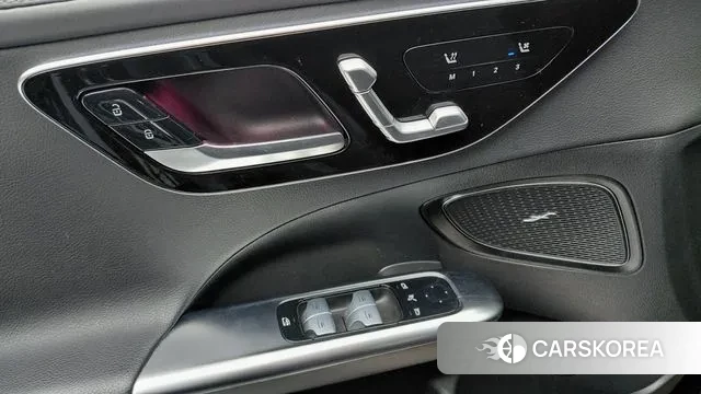 Mercedes-Benz C-Class W206 2024 Черный из Кореи, фото 4