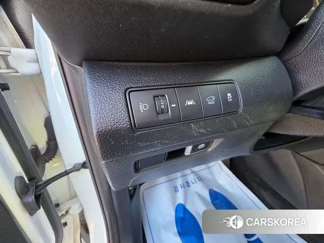 Hyundai The New Santa Fe 2021 Белый из Кореи, фото 4