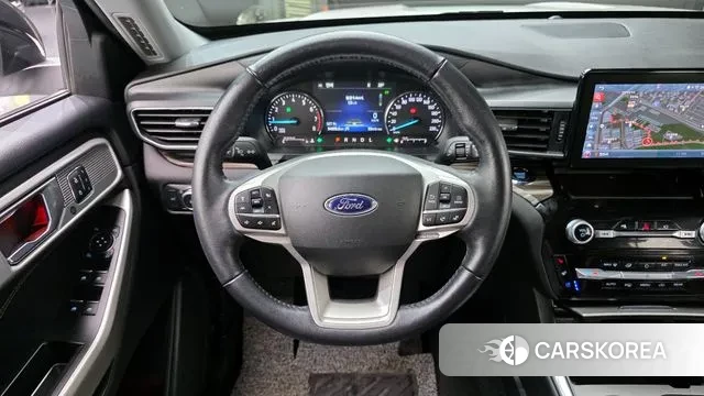 Ford Explorer 6th Generation 2022 Белый из Кореи, фото 4
