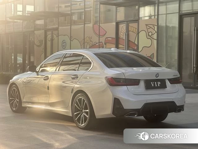 BMW 3 series 2024 Белый из Китая, фото 4