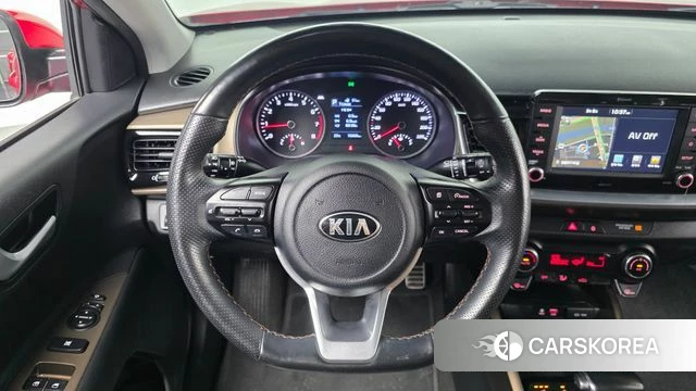 Kia Stonic 2018 Красный из Кореи, фото 4