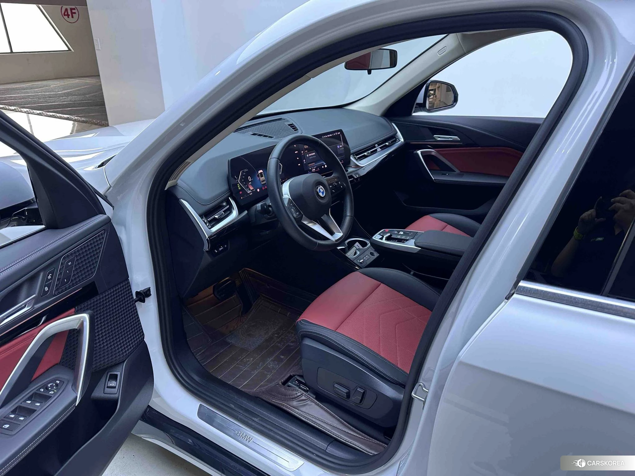 BMW X1 2023 Белый из Китая, фото 4