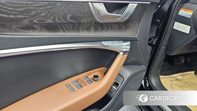 Audi A6 (C8) 2023 Черный из Кореи, фото 4