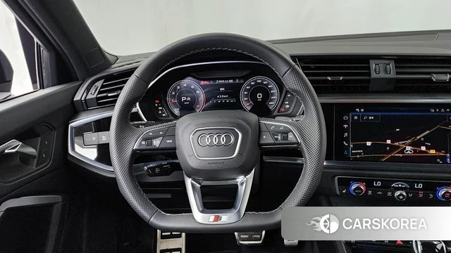 Audi Q3 (F3) 2025 Черный из Кореи, фото 4