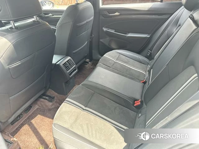 Volkswagen Golf 2021 Белый из Китая, фото 4