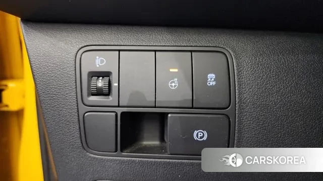 Hyundai Staria 2022 Желтый из Кореи, фото 4