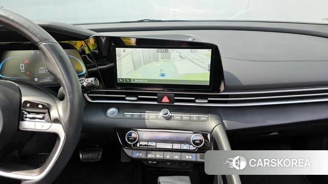 Hyundai The New Avante (CN7) 2024 Серебристо-серый из Кореи, фото 4