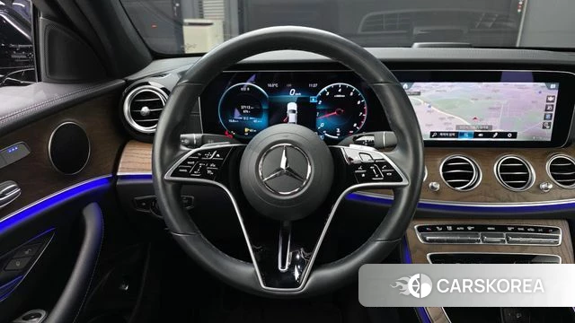 Mercedes-Benz E-Class W213 2022 Черный из Кореи, фото 4