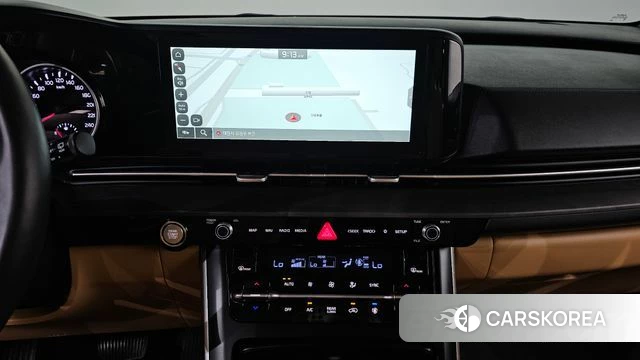 Kia Carnival 4th generation 2022 Белый из Кореи, фото 4