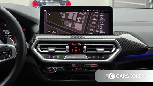 BMW X4 (G02) 2022 Черный из Кореи, фото 4