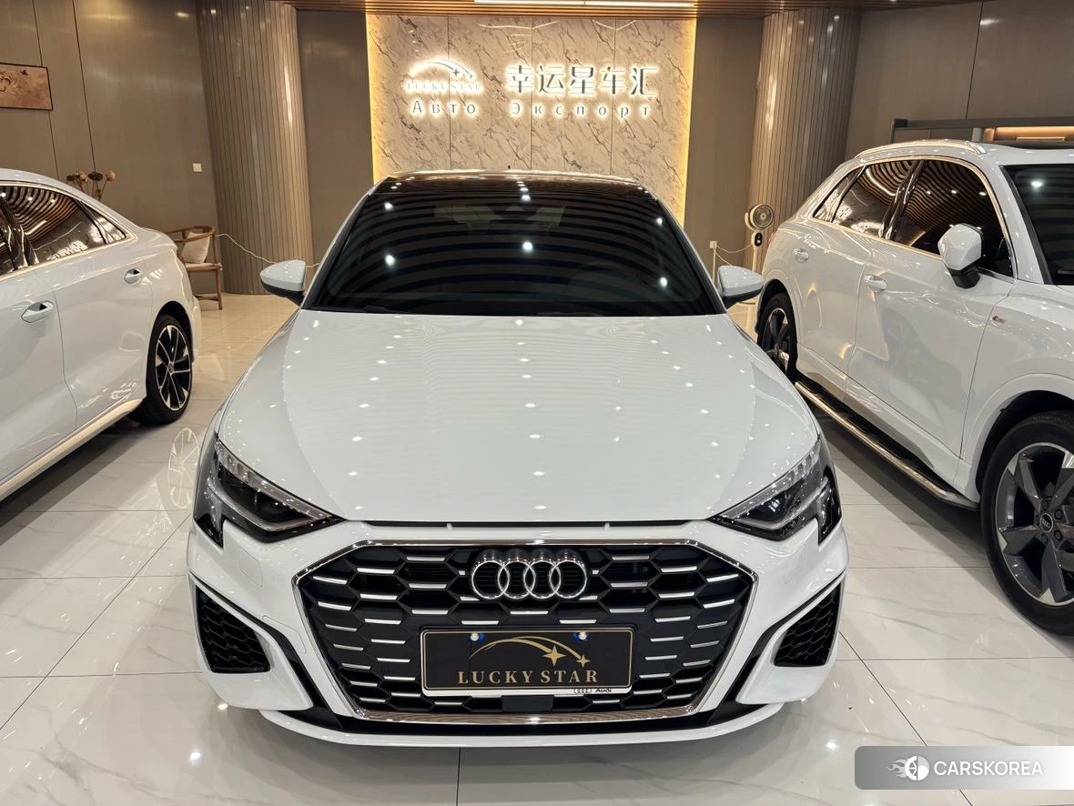Audi A3 2023 Белый из Китая, фото 4