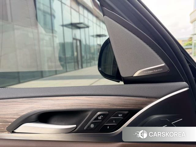 BMW X3 2022 Черный из Китая, фото 4