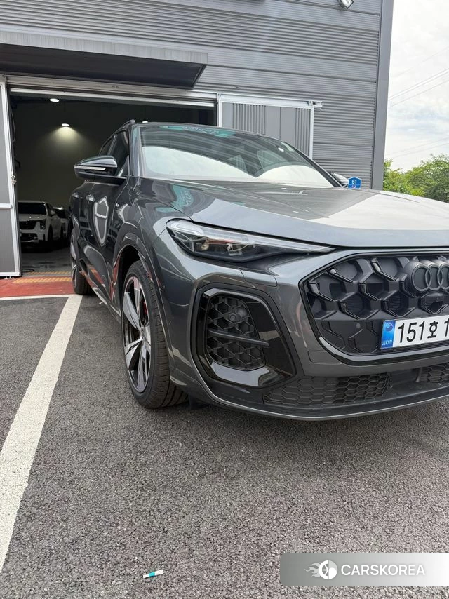 Audi Q5 (80A) 2025 Серый из Кореи, фото 4