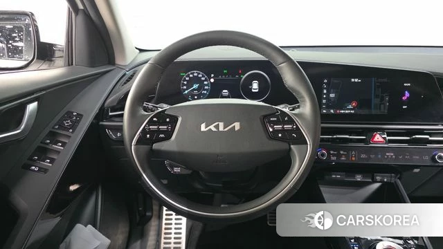 Kia Di Ol Nu Niro 2022 Белый из Кореи, фото 4