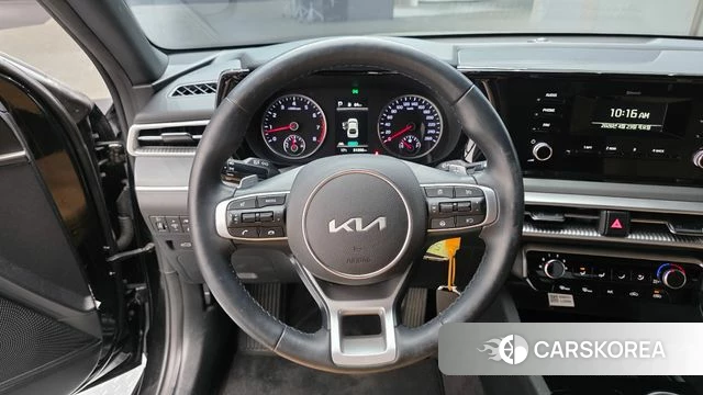 Kia K5 3rd generation 2023 Черный из Кореи, фото 4