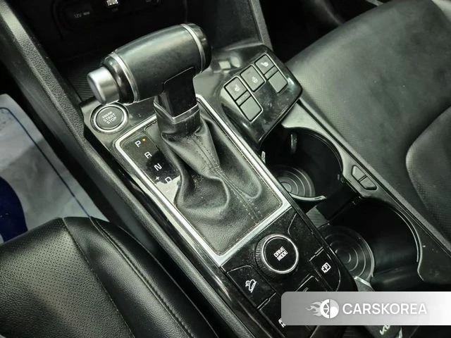 Kia Sportage 5th Generation 2022 Белый из Кореи, фото 4