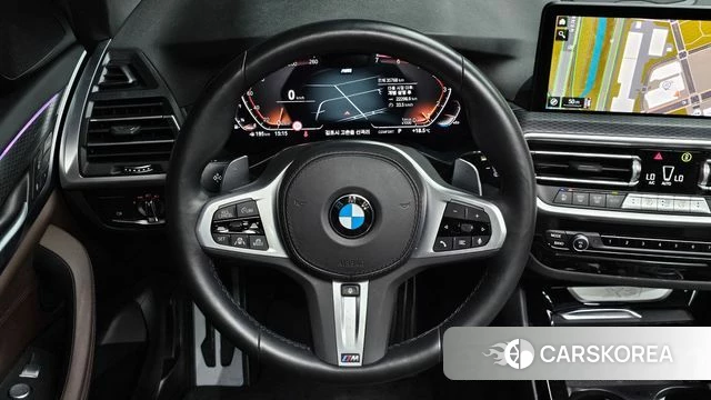 BMW X3 (G01) 2023 Светло-серебряный цвет из Кореи, фото 4