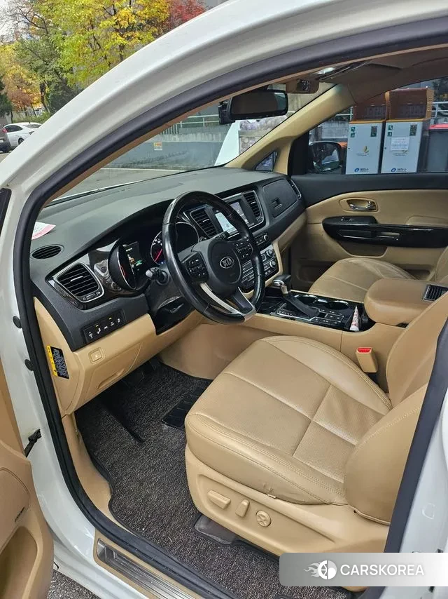 Kia The New Carnival 2018 Белый из Кореи, фото 4